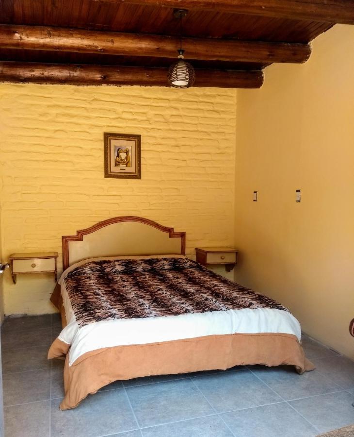 Social-Club La Cueva Hostel Minas Luaran gambar